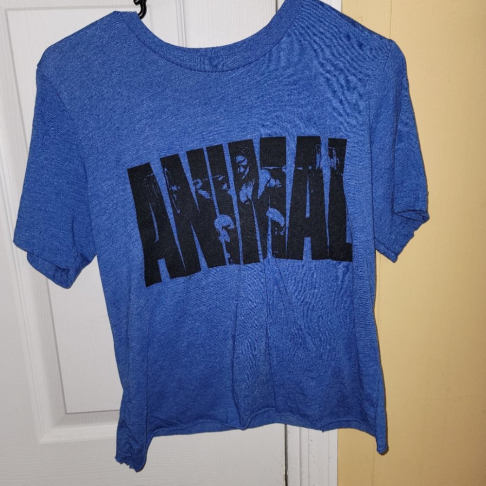 Animal blue crop tee